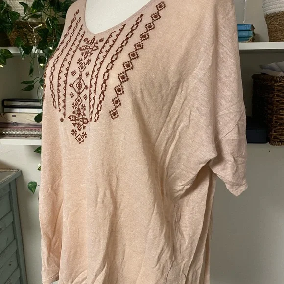 Boho Embroidered Top in Dusty Pink and Brown - Picture 3 of 12